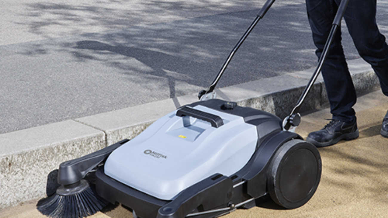 4 Advantages You Need To Know About Floor Sweeper