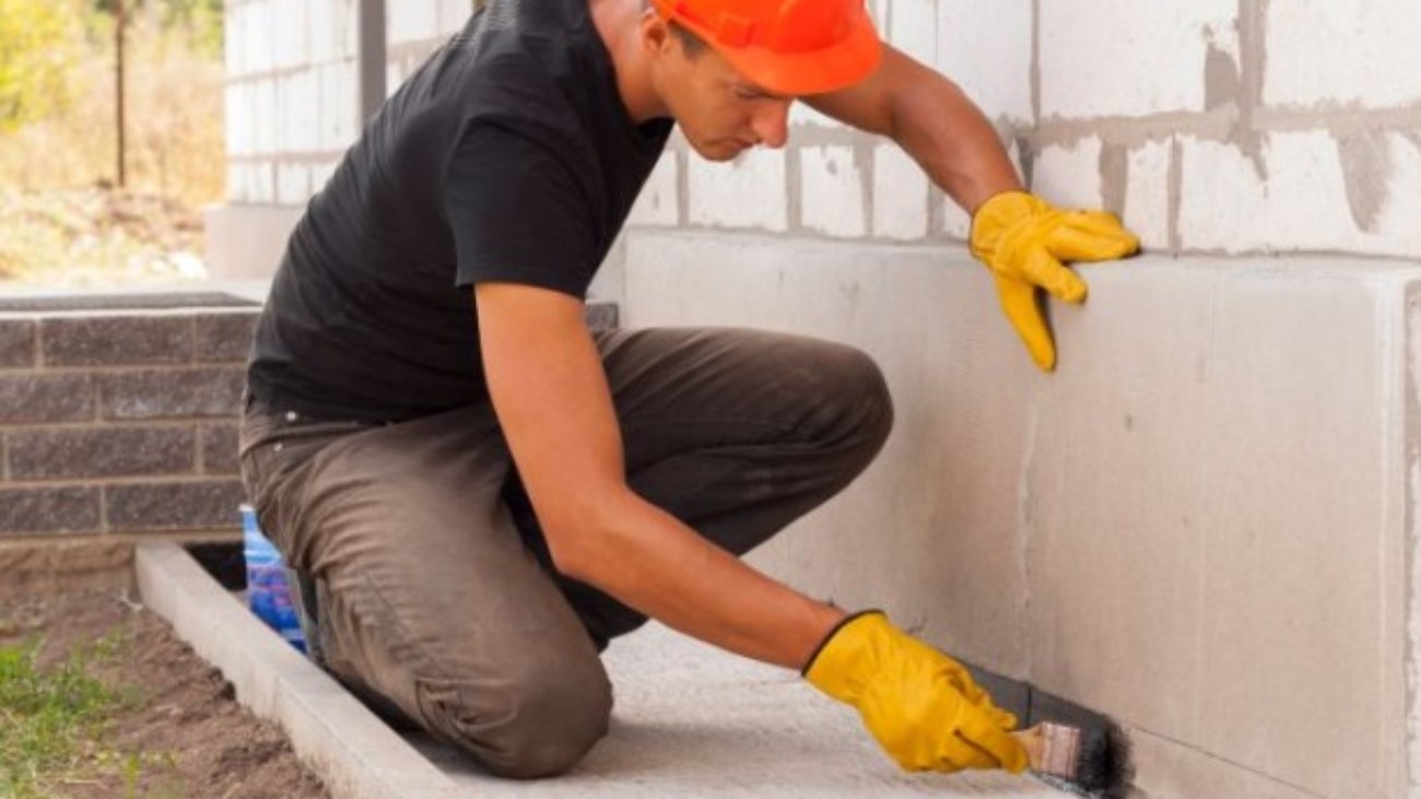 Foundation Repair Contractors Explain When It’s Time to Address Cracks