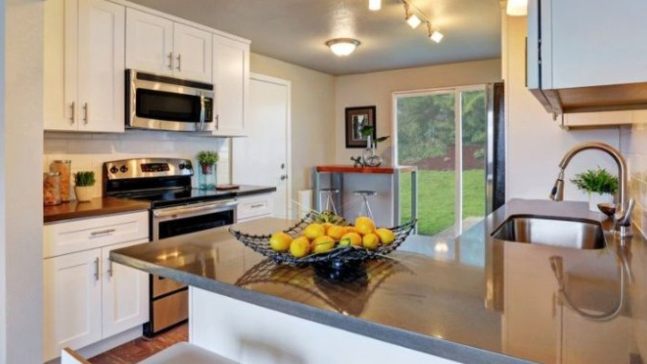 Kitchen Remodeling Contractors Explain the Biggest Mistakes to Avoid During Renovation 2025