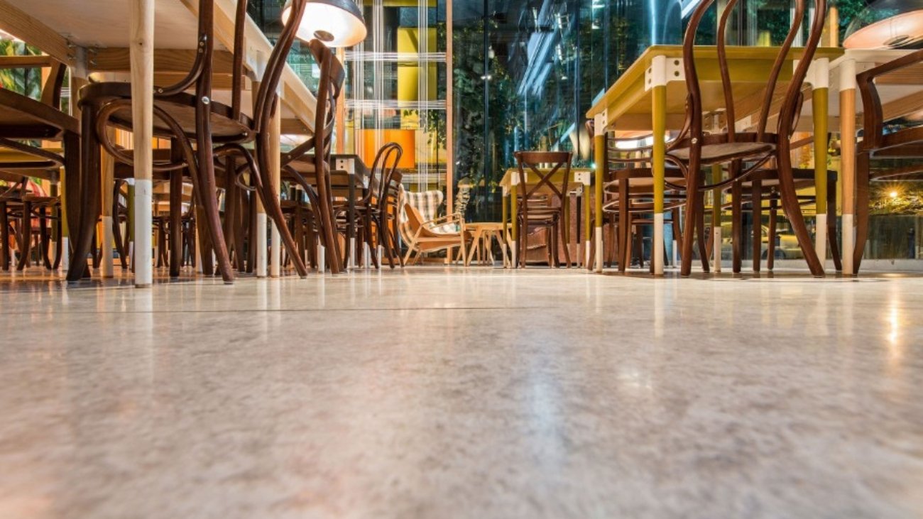 Restaurant Epoxy Flooring: What I Learned After Seeing Cheap Floors Fail Fast